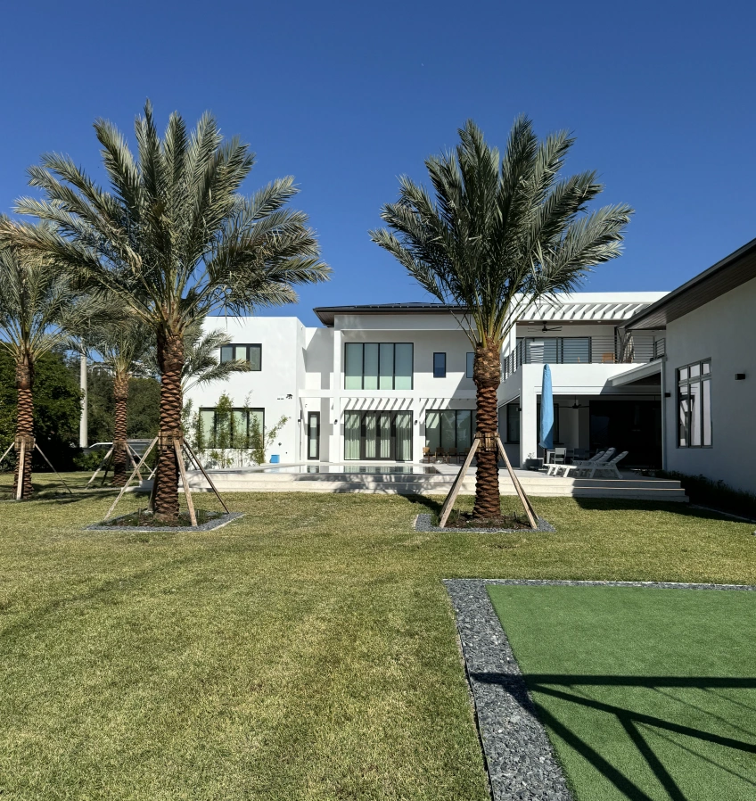 Pinecrest Palm Residence