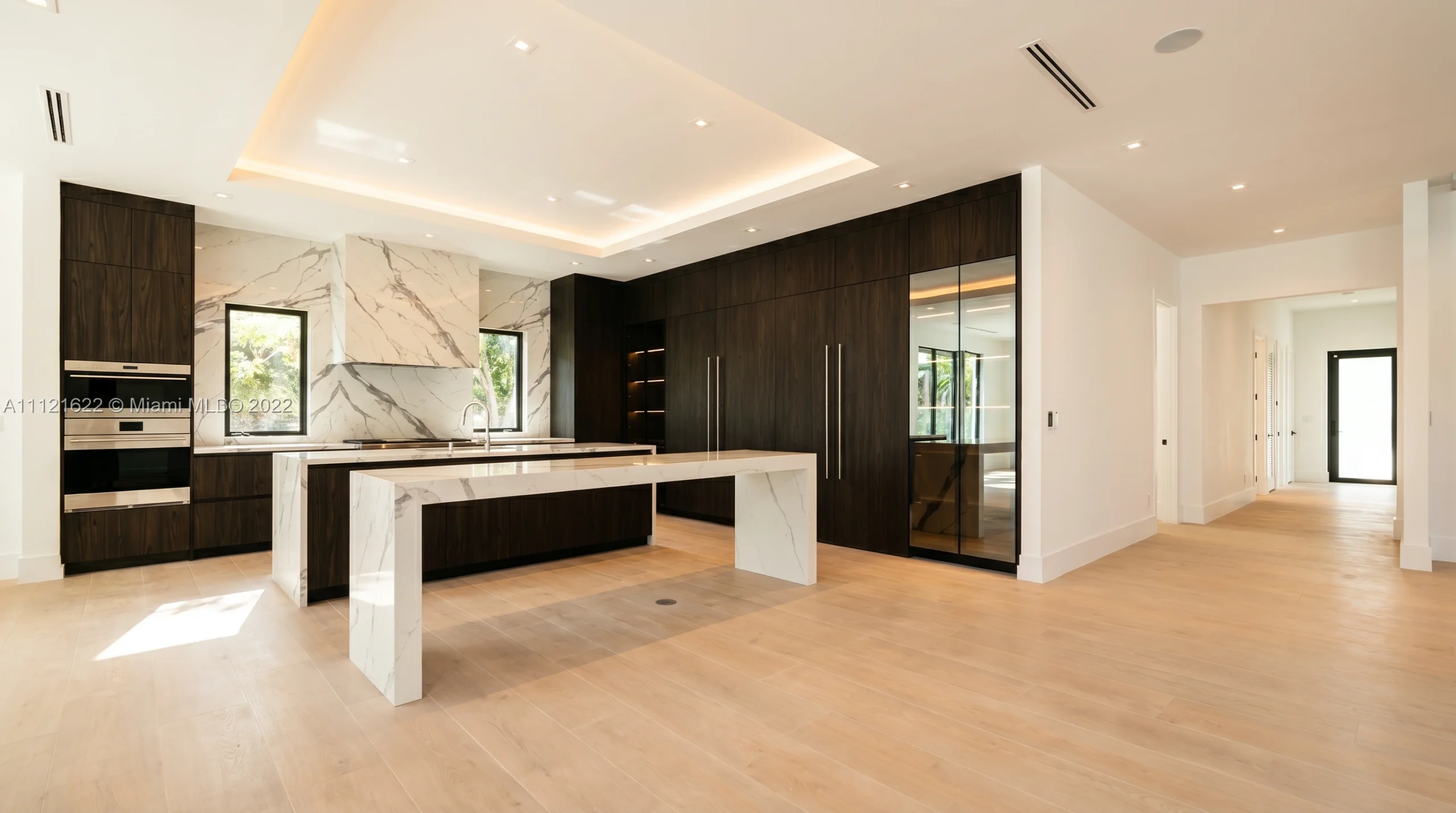Pinecrest Transitional Modern Residence
