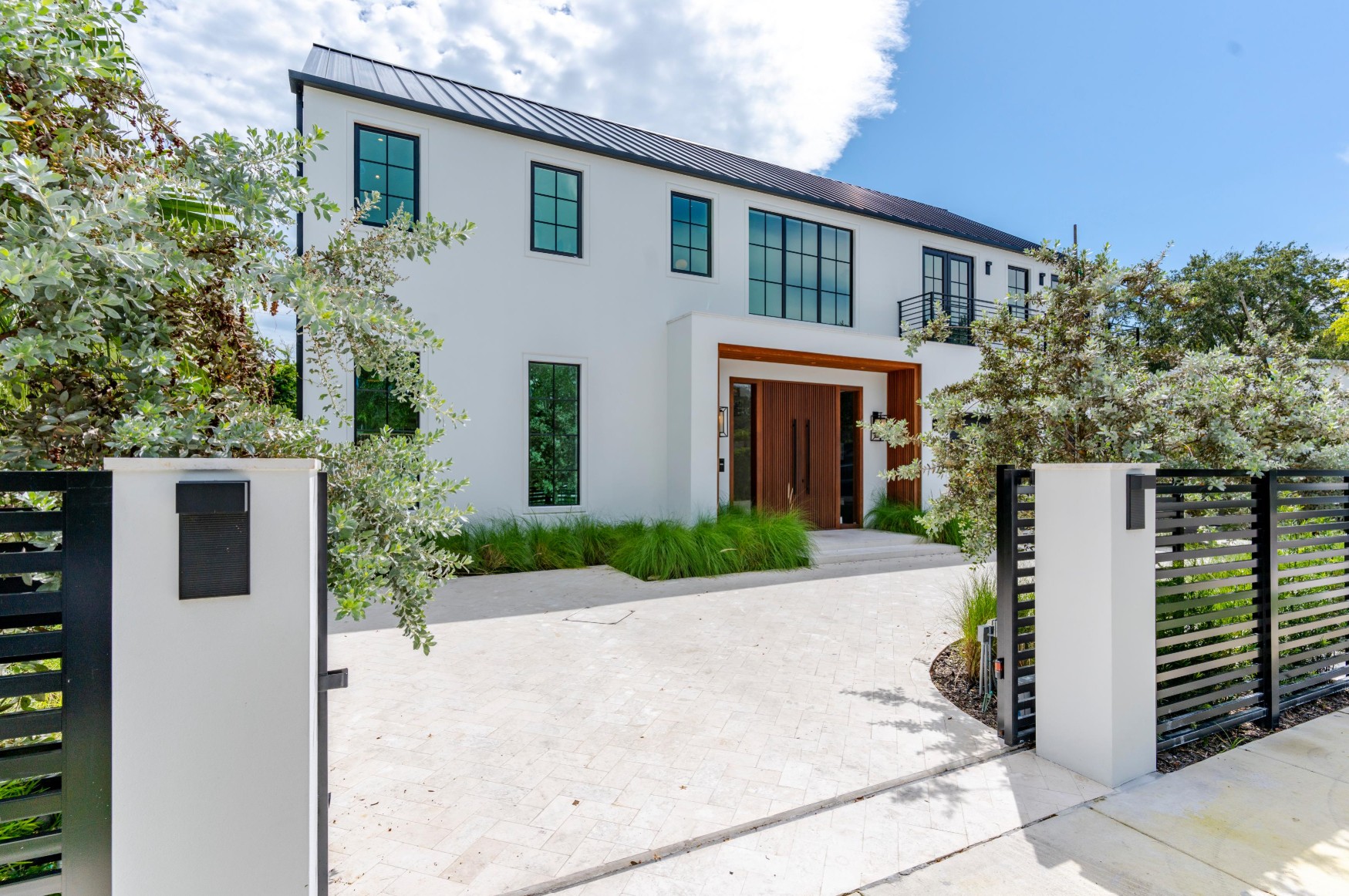 Ponce Davis Modern Farmhouse